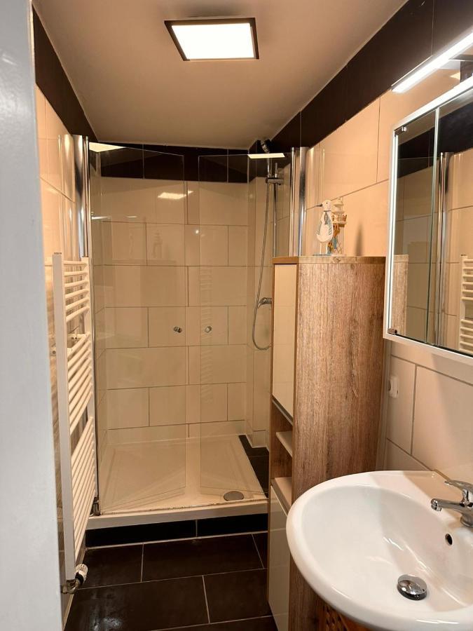 Zimmer Im Zentrum - In Der Naehe Zum Hauptbahnhof Πάντερμπορν Εξωτερικό φωτογραφία