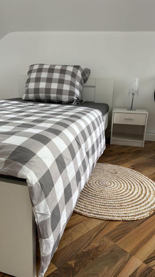 Zimmer Im Zentrum - In Der Naehe Zum Hauptbahnhof Πάντερμπορν Εξωτερικό φωτογραφία